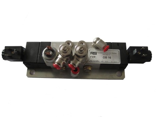 9bc1bc7d7ed7652055f248b7fc743383