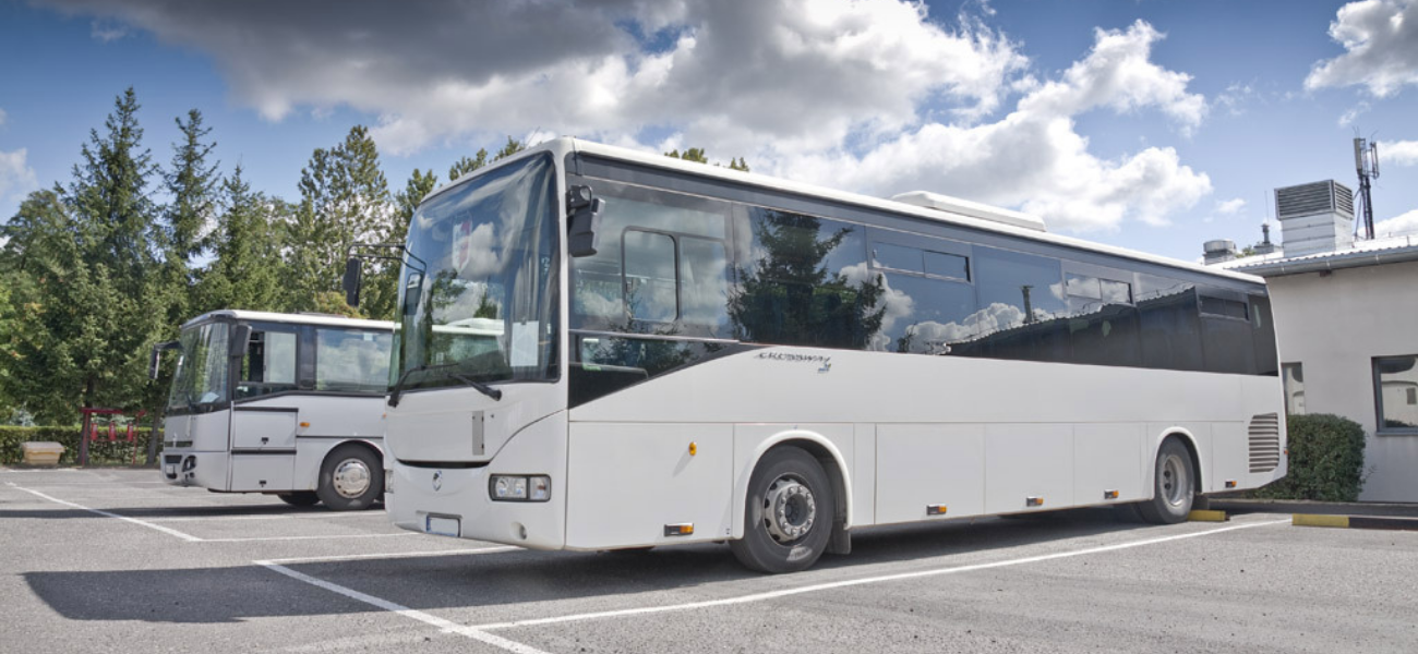 wymiana amortyzatora w autobusie